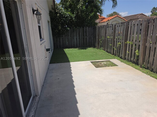Building Photo - 14241 SW 151st Ave