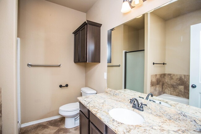 Building Photo - 4423 106th St