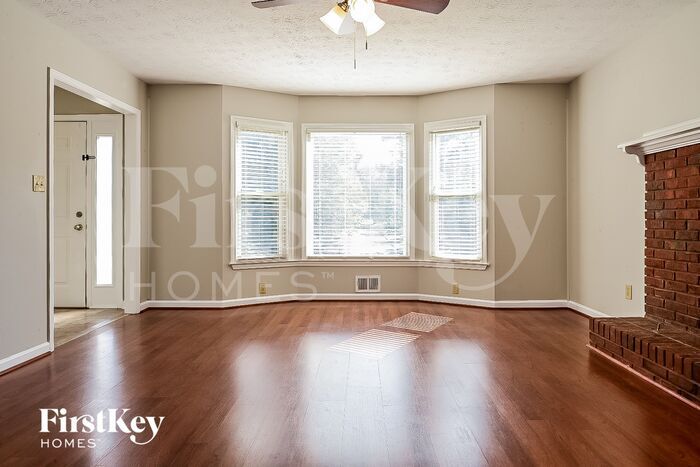 Building Photo - 255 Brookclear Ln