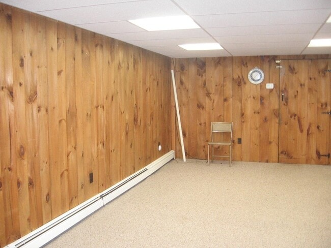 Building Photo - 131 Williston Rd