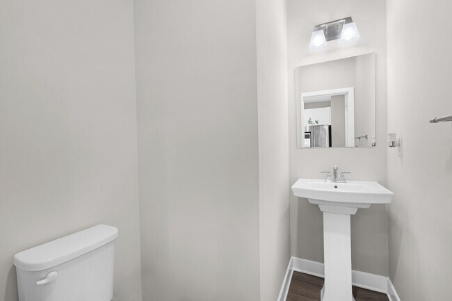 Building Photo - 76 Swackhammer Way