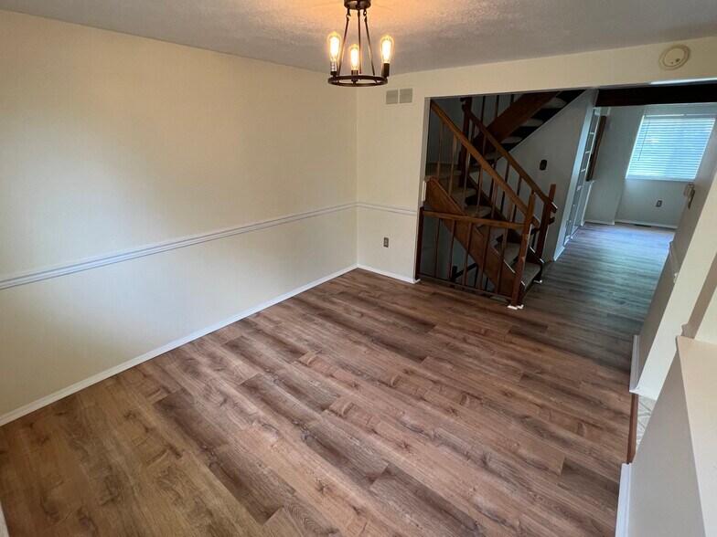 Building Photo - 792 Wheatland Cir