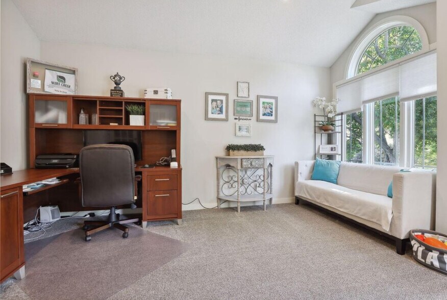 Building Photo - 6561 Promontory Dr
