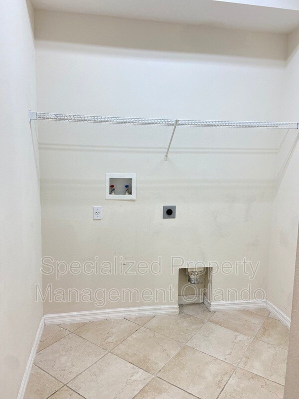 Building Photo - 1771 Travertine Terrace