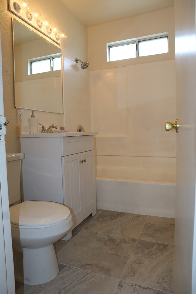 Building Photo - 7013 Coldwater Canyon Ave