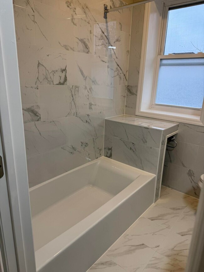 Building Photo - 7506 4th Ave