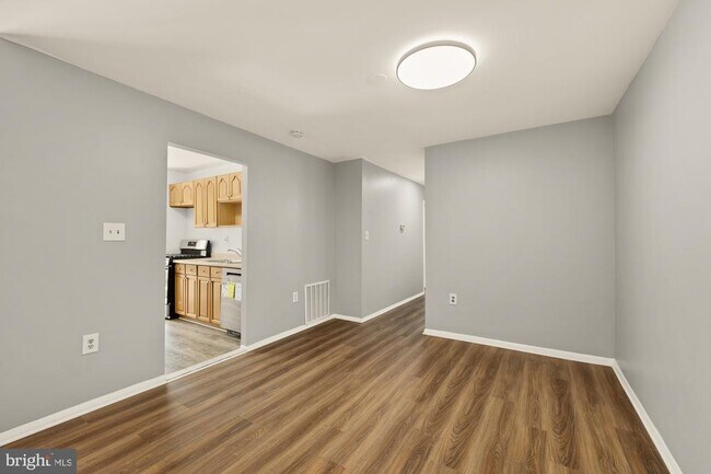 Building Photo - 5614 Bismach Dr