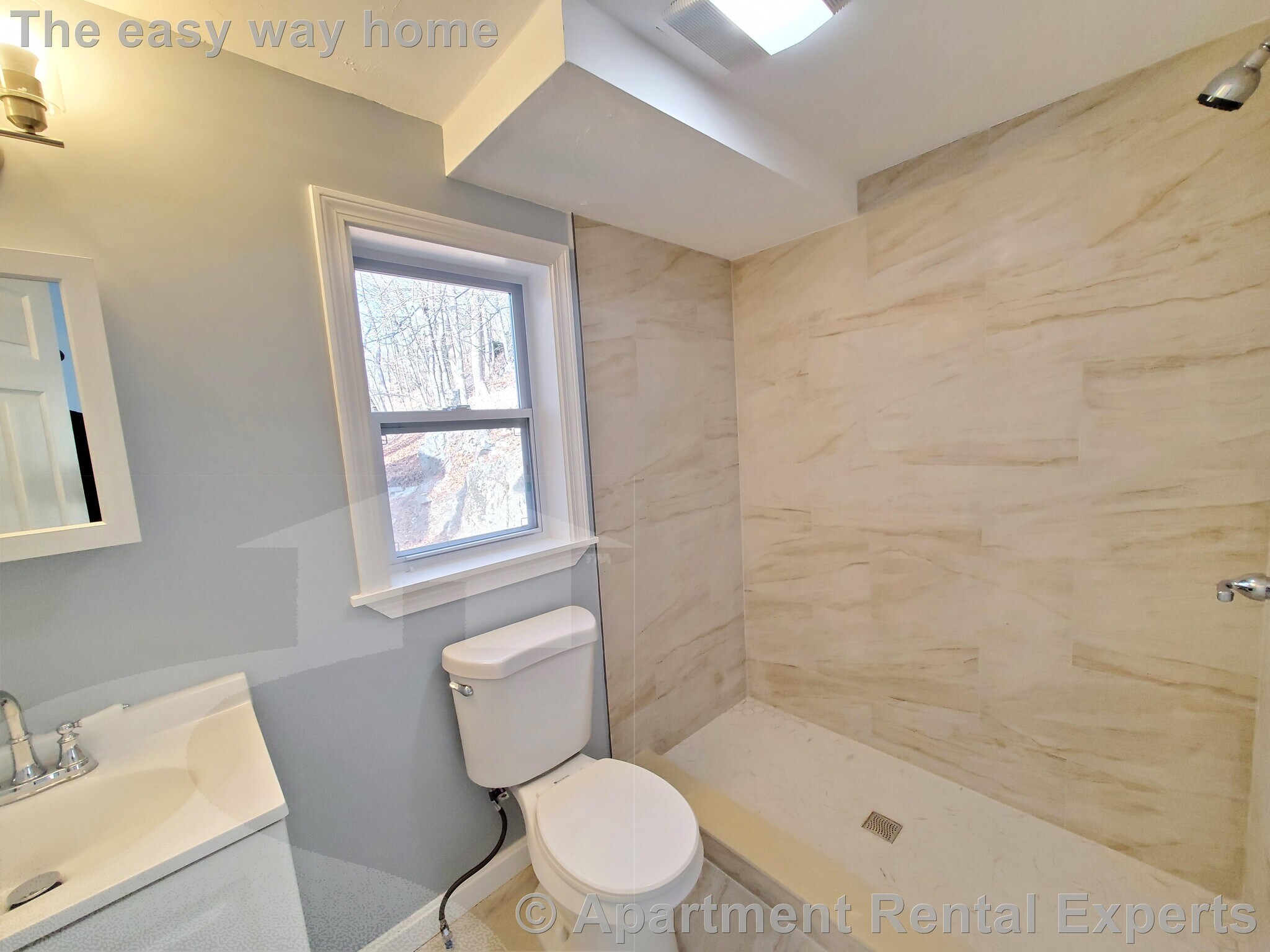 Building Photo - 289 Fellsway W