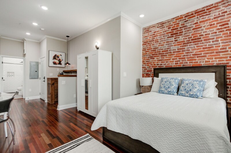 Building Photo - 1927 N 33rd St