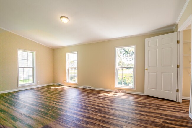 Master - 1260 Fisk Rd