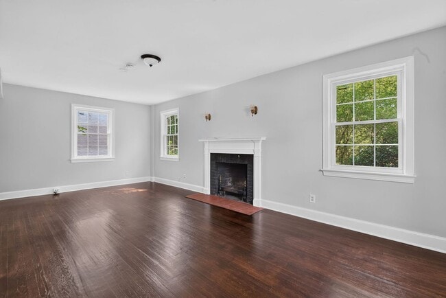 Building Photo - 4336 45th St NW