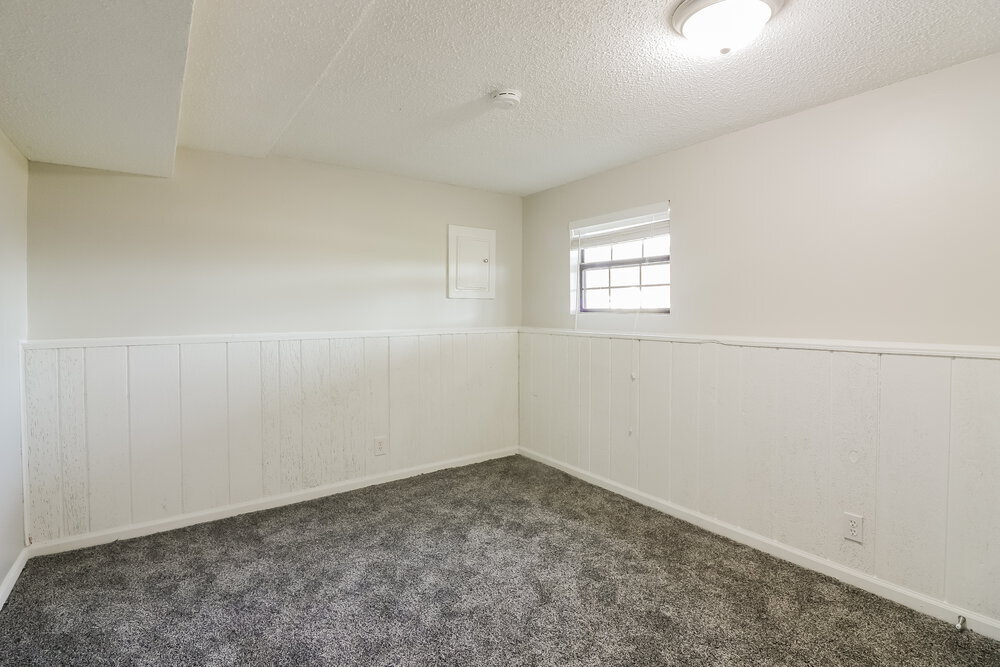 Building Photo - 101 E Pacific Dr