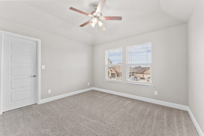 Building Photo - 6020 Sunny Stone Dr