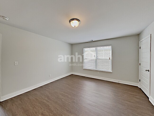 Building Photo - 5317 Tupelo St