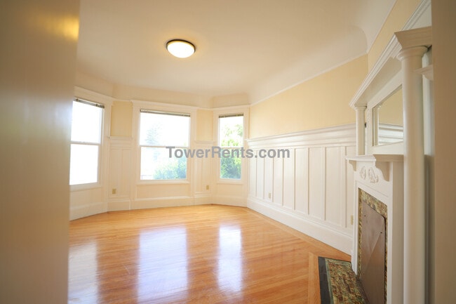 Building Photo - 309-311 Church Street