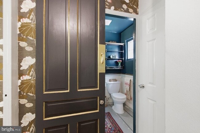 Building Photo - 3712 Valley Dr