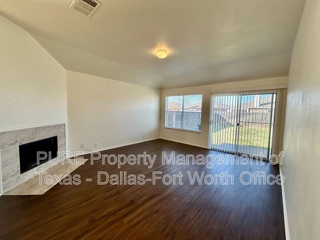 Building Photo - 1717 Wind Dancer Trail