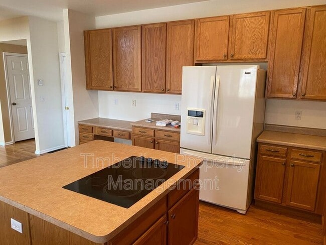 Building Photo - 14480 Tierra Dr