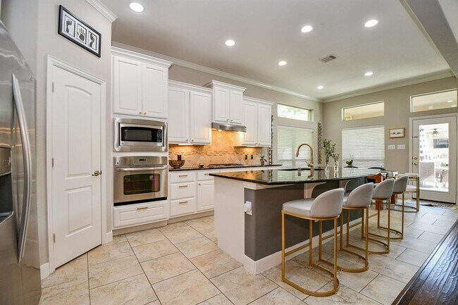 Building Photo - 99 N Bacopa Dr