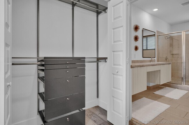 Building Photo - 4716 NW 84th Ct