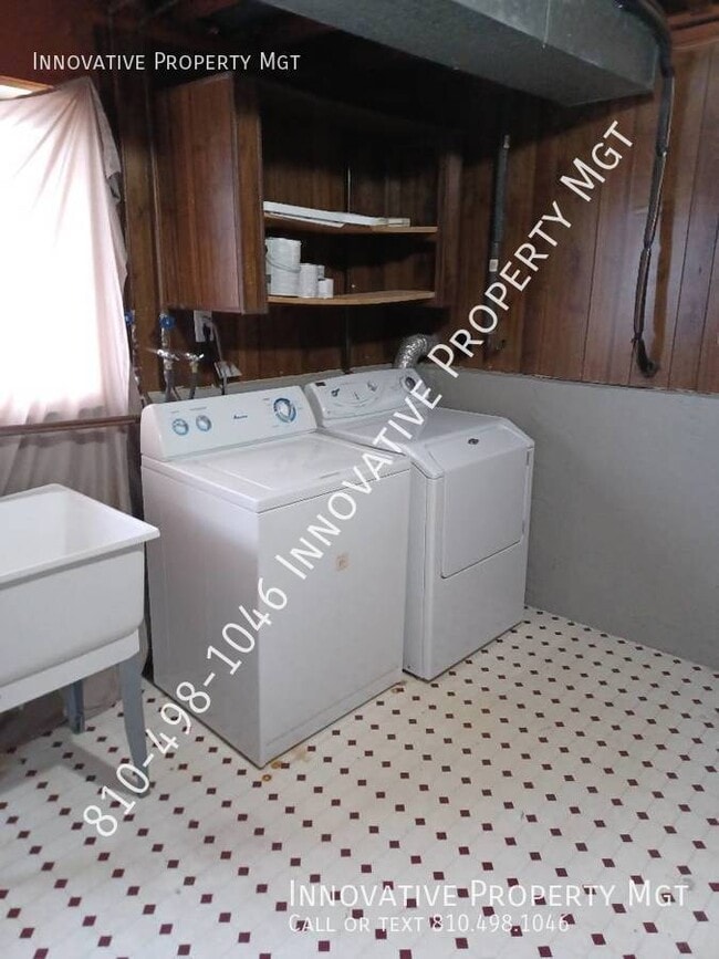 Building Photo - 8366 Cappy Ln