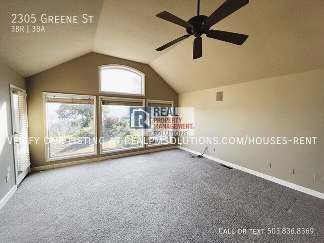 Building Photo - 2305 Greene St