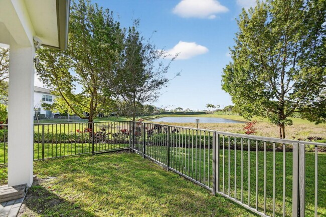 Building Photo - 4839 Navali Dr