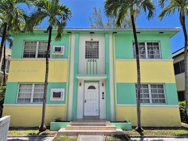 Building Photo - 1021 Euclid Ave