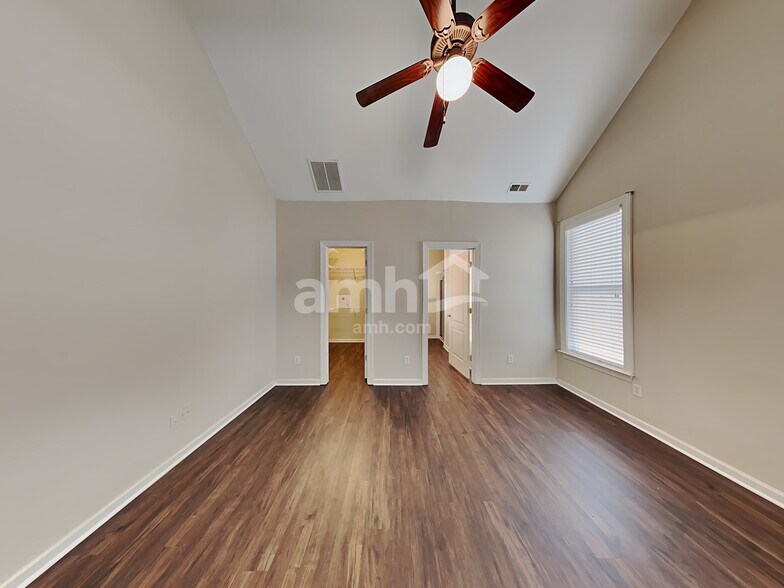 Building Photo - 235 Grand Isle Ct