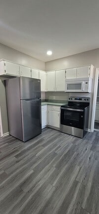 Building Photo - 2703 Olive St