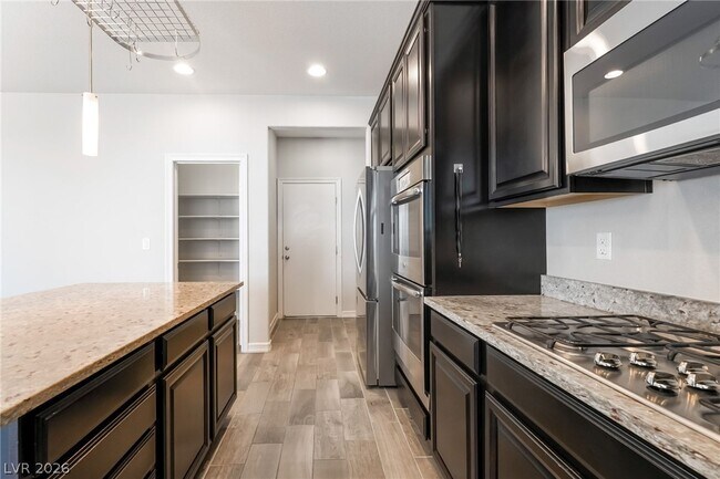 Building Photo - 8318 Timberline Grove Ave