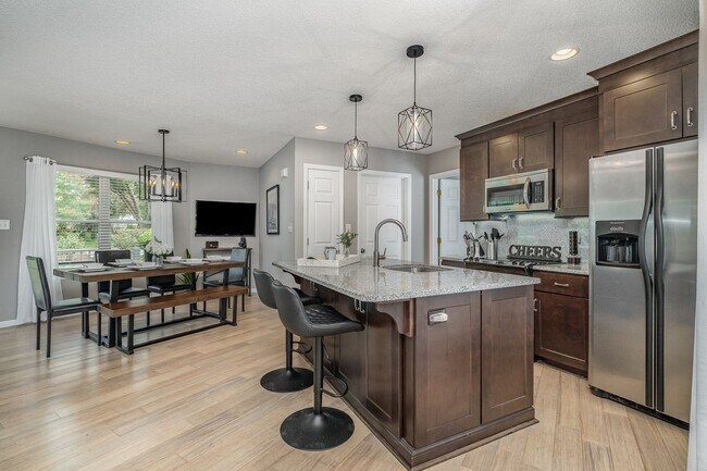 Building Photo - Waterfront– Fully Furnished on Lake Norman...