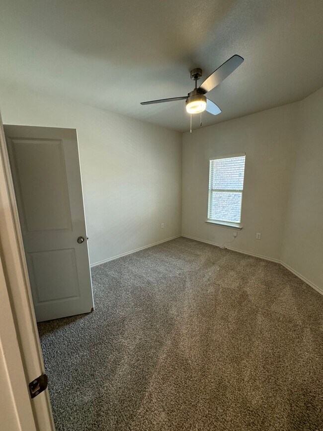 Building Photo - 2 Bed/2Bath Available JUNE in COOPER ISD!
