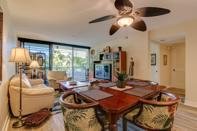 Building Photo - Fully Furnished 2 bedroom in Waikiki! One-...