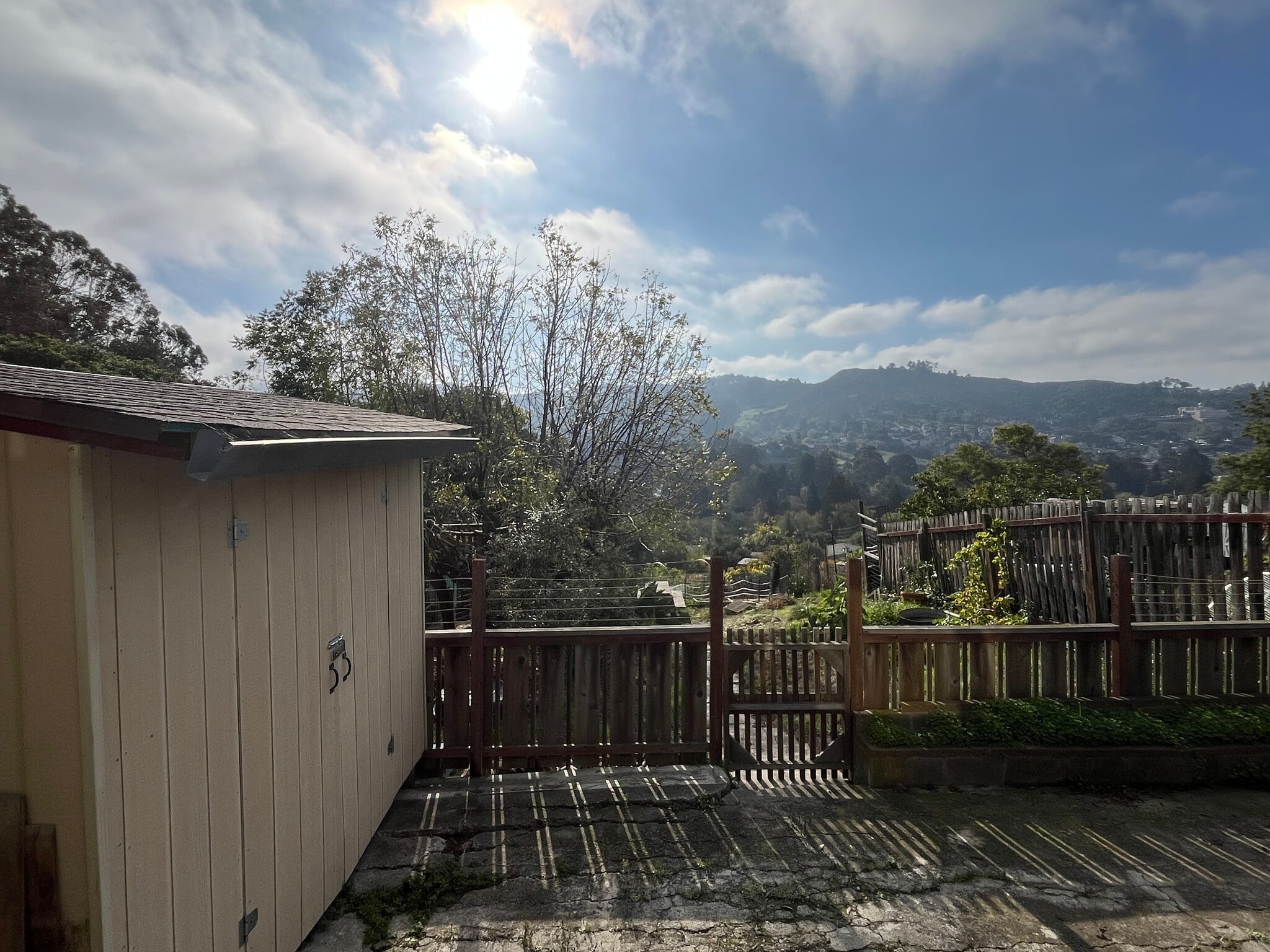 Building Photo - 4058 Lambert Rd