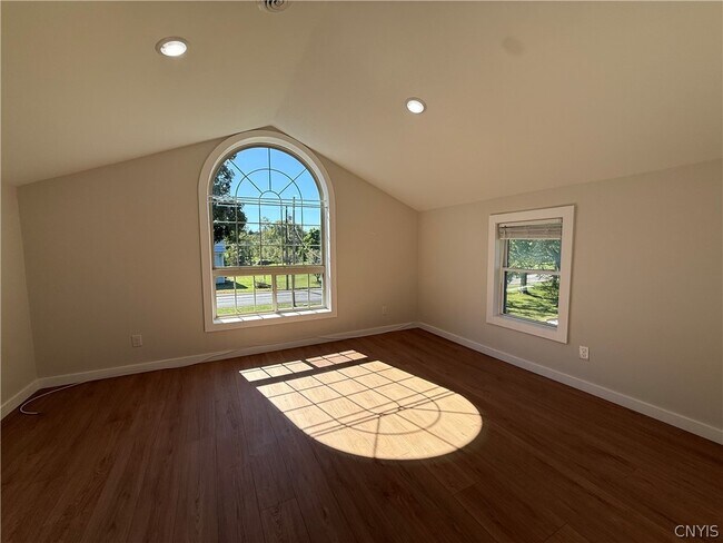 Building Photo - 7409 Collamer Rd