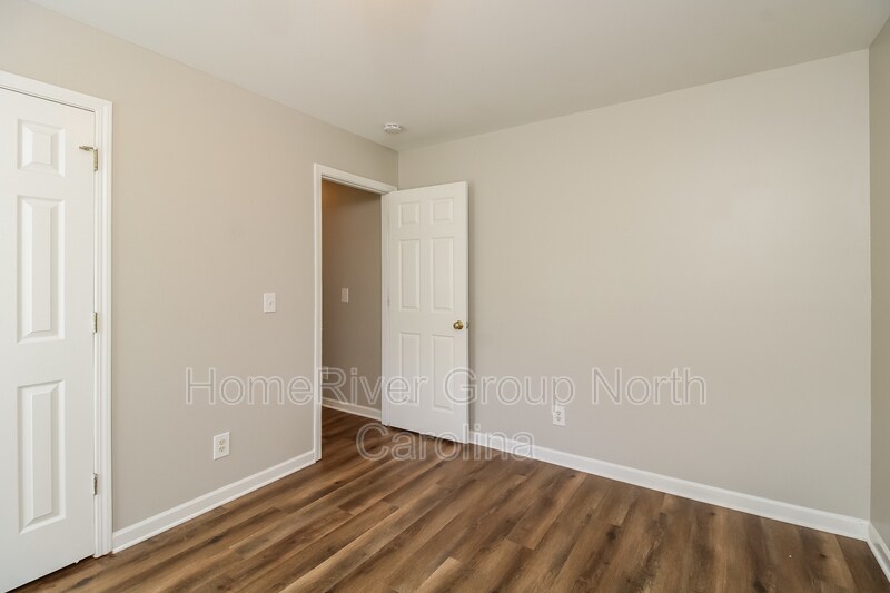 Building Photo - 1109 Maury Ln