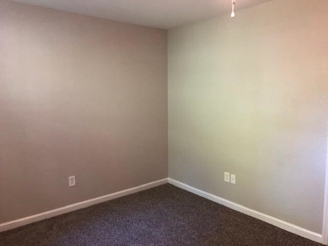 Building Photo - 1329 Nylic St