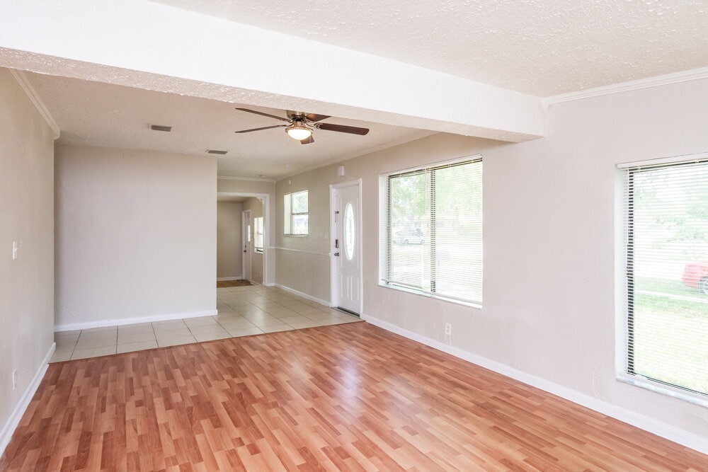 Building Photo - 3880 Jackson Blvd