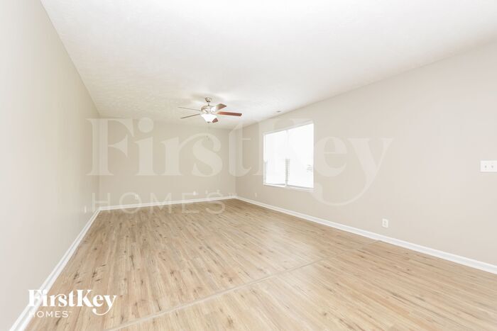 Building Photo - 1425 Westview Dr