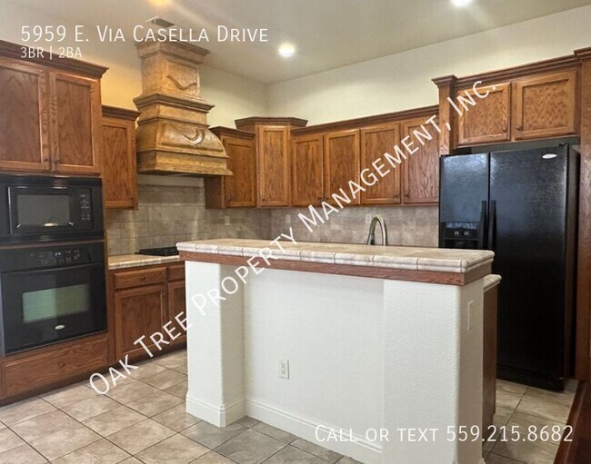 Building Photo - 5959 E Via Casella Dr