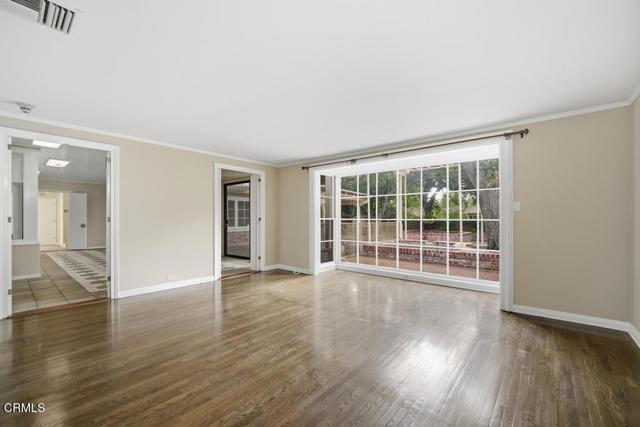 Building Photo - 568 Los Arboles Ln