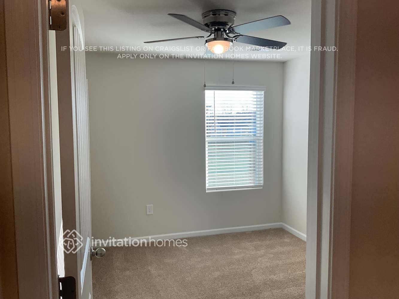 Building Photo - 211 White Flds Ave