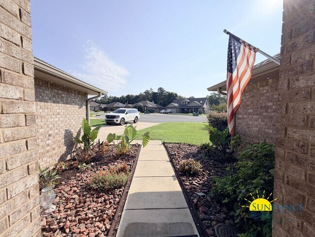 Building Photo - 5722 Marigold Loop