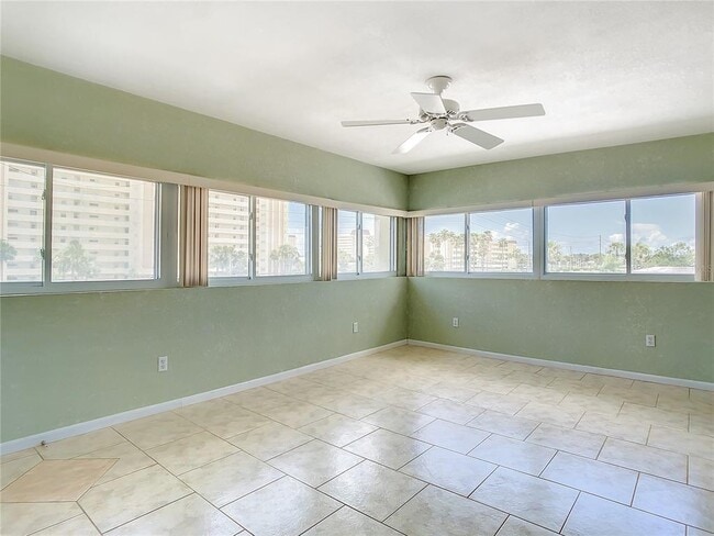 Building Photo - 4455 Duhme Rd