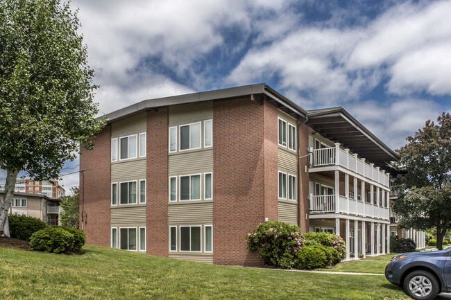 Building Photo - 105 Westgate Dr
