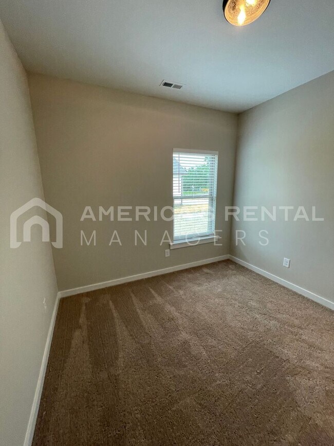 Building Photo - DEPOSIT PENDING! Home for Rent in Eva, AL!...