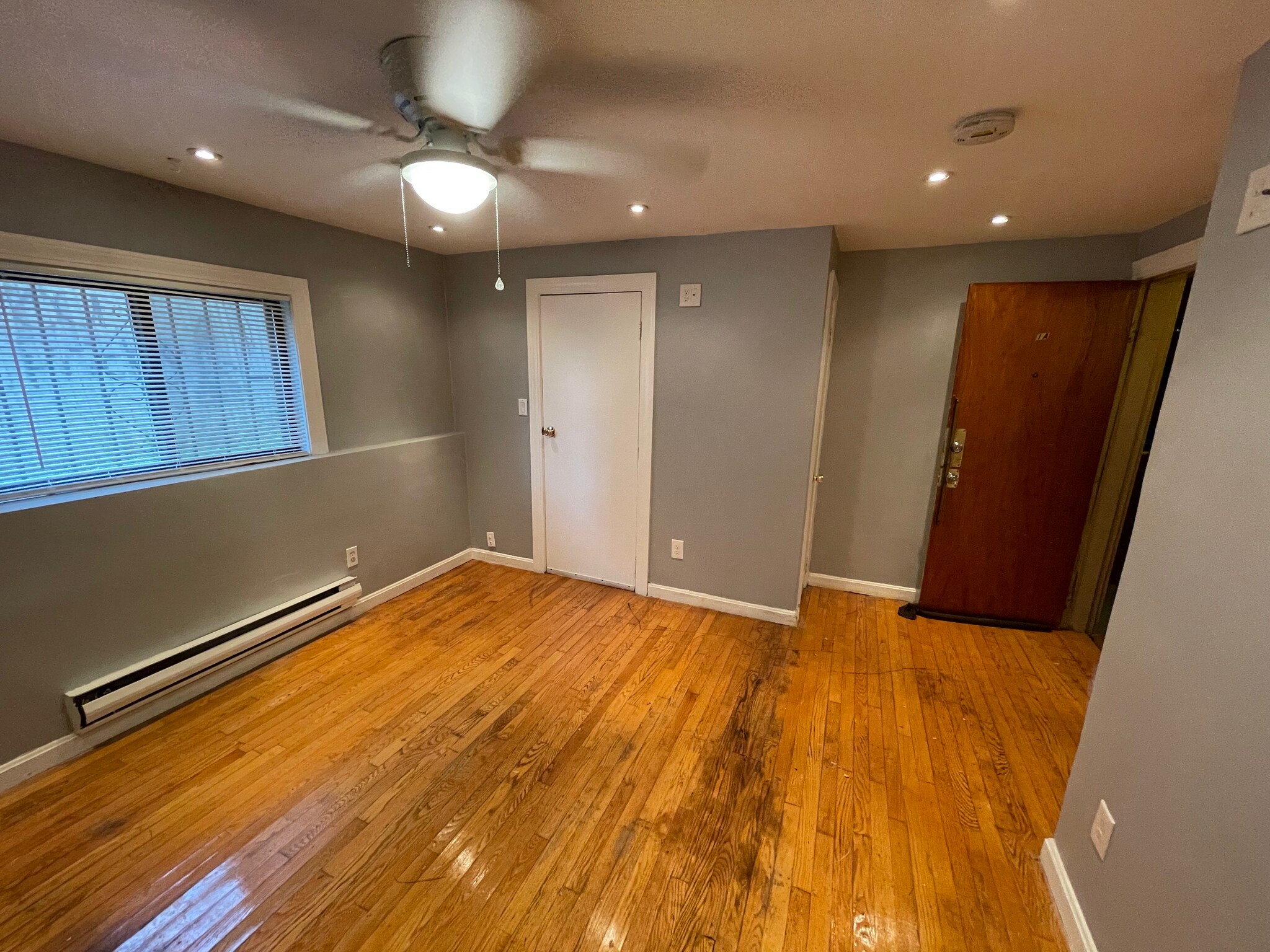 Building Photo - 138 Ballou Ave