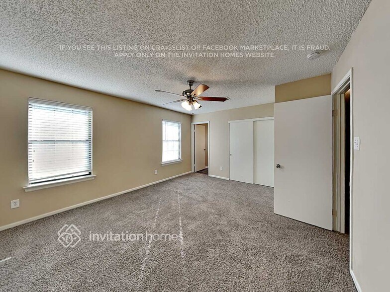 Building Photo - 6001 Rocky Point Dr