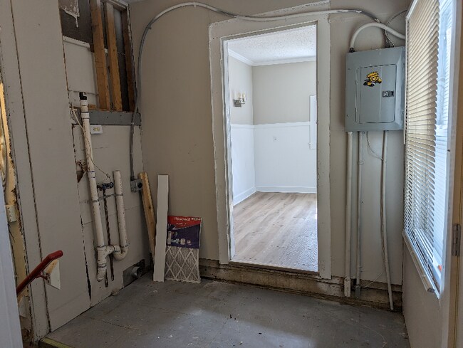 Building Photo - 1337 St Francis